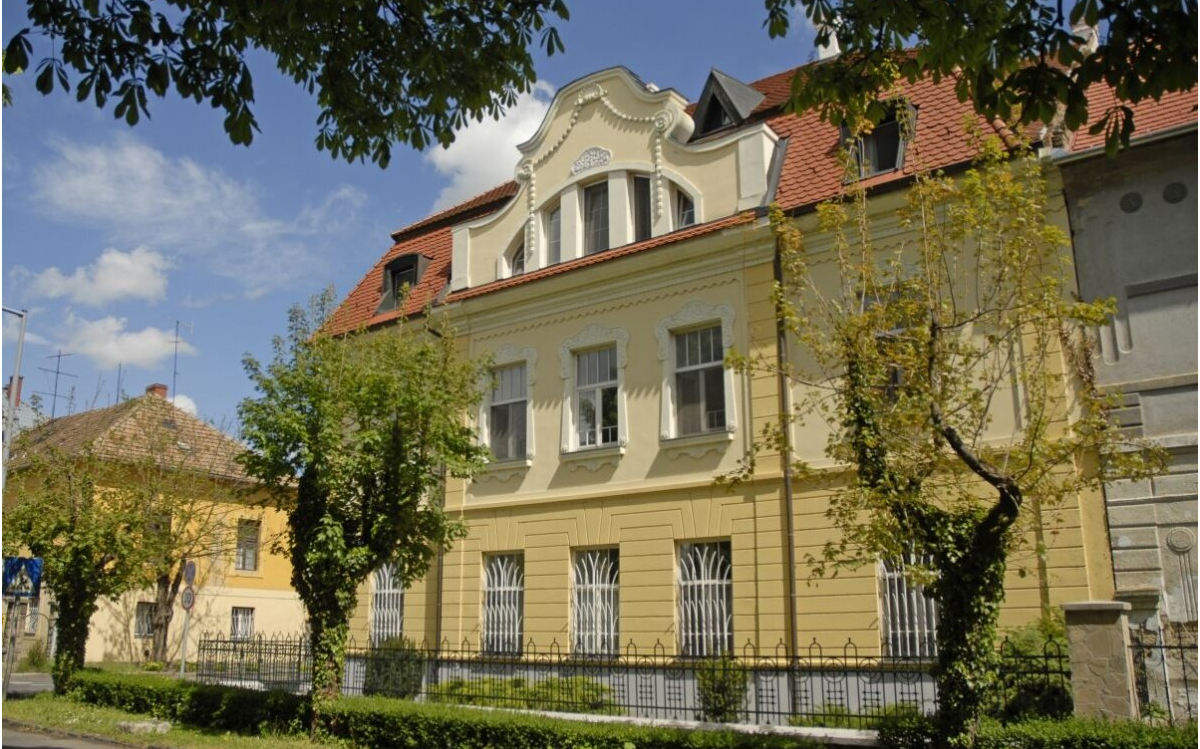 Abbázia Club Hotel Keszthely -villa épülete