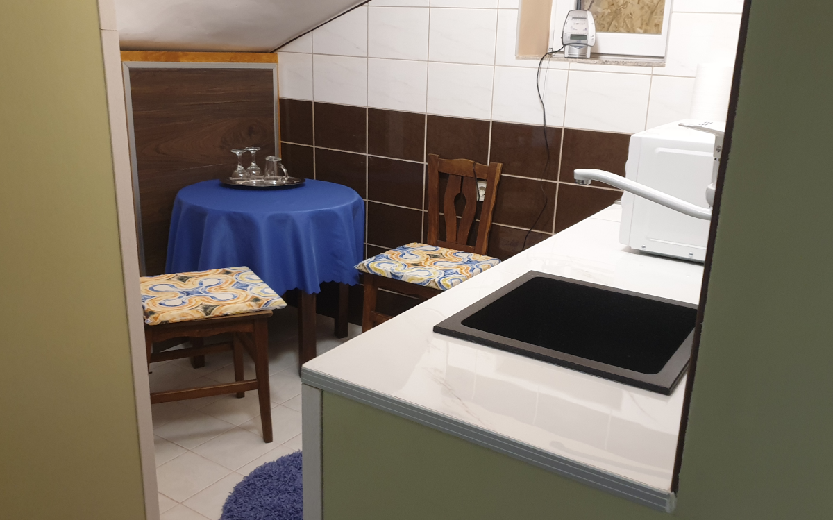 Die Küche des Apartments des Öreghalász Guesthouse
