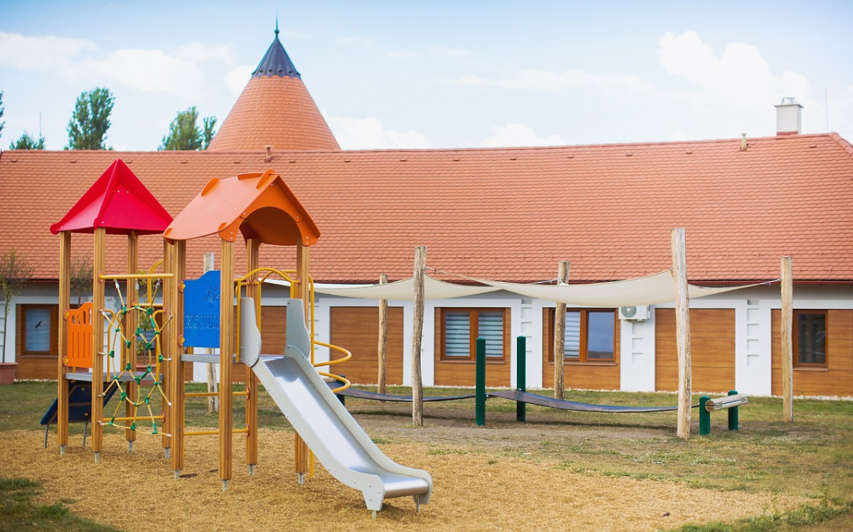 The playground is part of the visitor center.