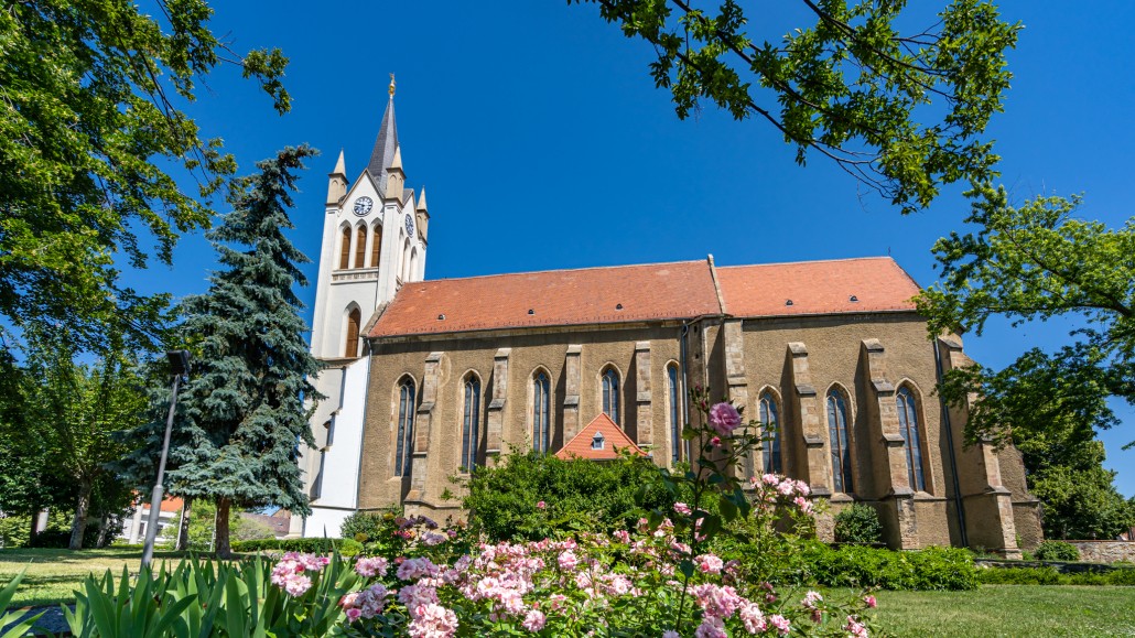Magyarok Nagyasszonya Plébániatemplom