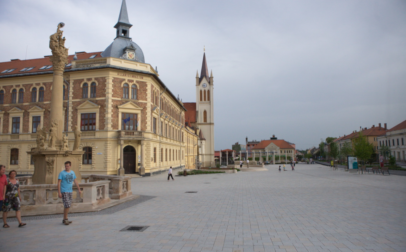 Tipp Balaton Színház közelében található Keszthely sok nevezetes épülete
