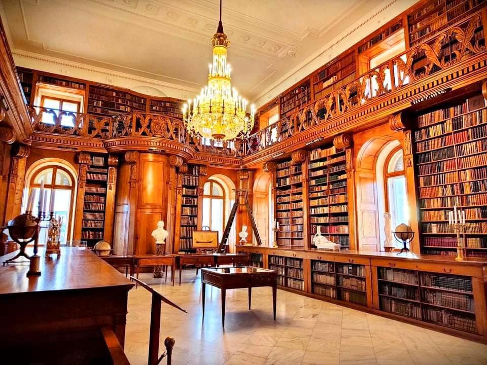 Festetics-kastély könyvtára
