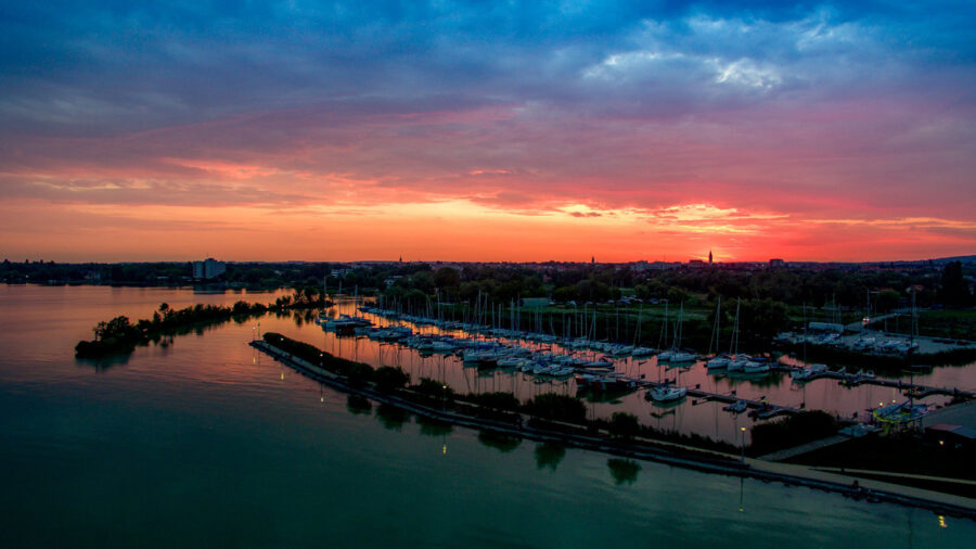 Keszthelyi YachtKikötő
