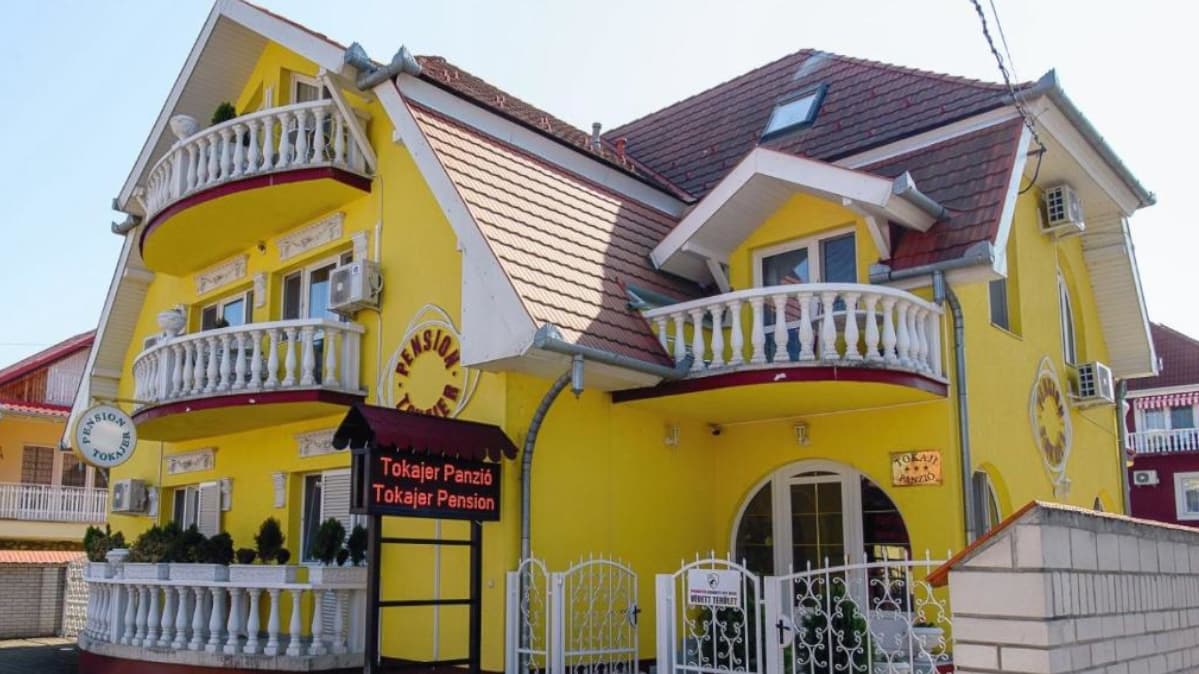 Tokajer Wellness Panzió ***